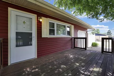 Exterior - 236 Fieldpoint Rd, Heath, OH 43056 photo 3 of 7