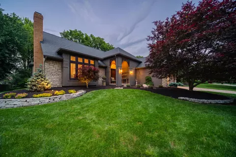 1136 Hooverview Dr, Westerville, OH 43082