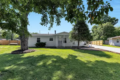1116 Gibson Rd, Reynoldsburg, OH 43068