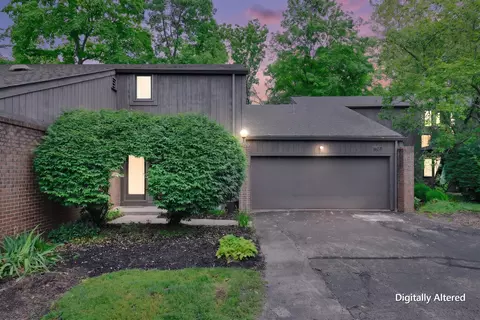 1627 Coppertree Rd, Columbus, OH 43232