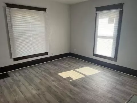 Living - 1337 E Main St, Coshocton, OH 43812 photo 2 of 3