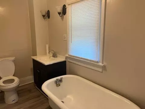 Bath - 1337 E Main St, Coshocton, OH 43812 photo 2 of 3