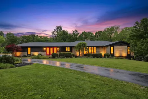 225 Edwards Rd, Johnstown, OH 43031
