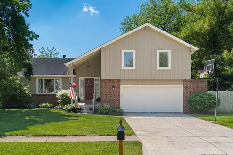 1870 Hickory Hill Dr, Columbus, OH 43228