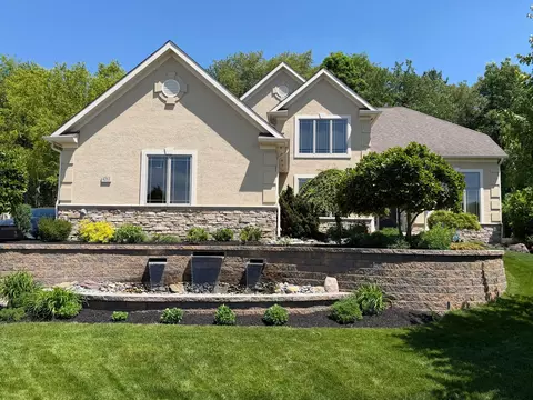 4263 Pine View Dr, Galena, OH 43021