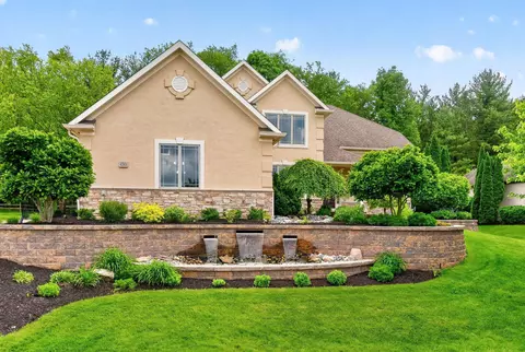 4263 Pine View Dr, Galena, OH 43021
