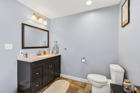 Bath - 283 State St, Jackson, OH 45640 photo 2 of 4