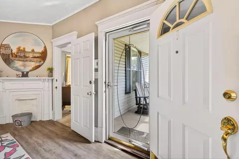 Entry Way - 283 State St, Jackson, OH 45640 photo 1 of 1