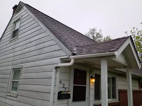 627 Savannah Dr, Columbus, OH 43228
