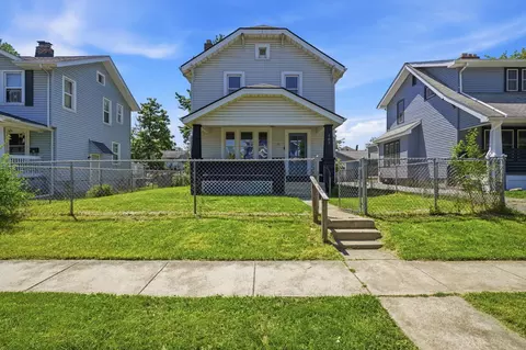 107 N Powell Ave, Columbus, OH 43204