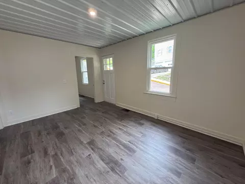 5 Smith St, Athens, OH 45701 photo 4