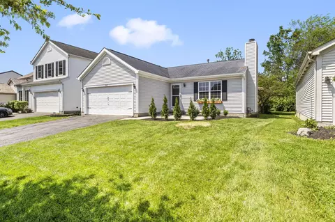 643 Rainbow Dr, Marysville, OH 43040