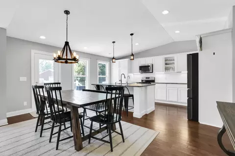 Dining - 10209 Appleton Rd, Johnstown, OH 43031 photo 1 of 2