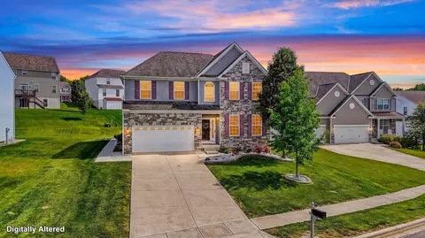 667 Green Forest Pl, Lithopolis, OH 43136