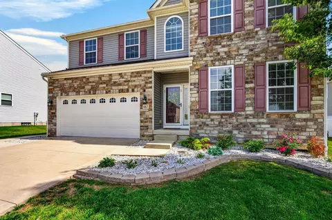 Exterior - 667 Green Forest Pl, Lithopolis, OH 43136 photo 5 of 12