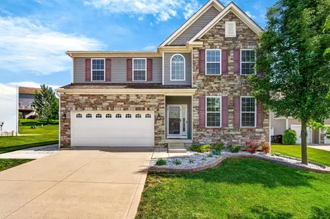 Exterior - 667 Green Forest Pl, Lithopolis, OH 43136 photo 4 of 12