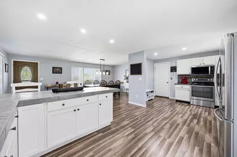 Kitchen - 17536 Carson Rd, Butler, OH 44822 photo 8 of 10