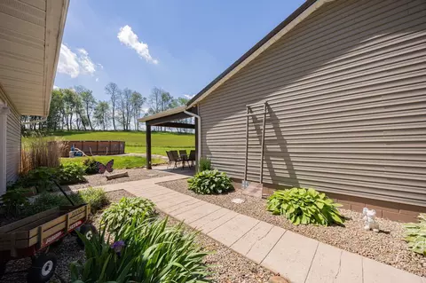 Exterior - 17536 Carson Rd, Butler, OH 44822 photo 22 of 24