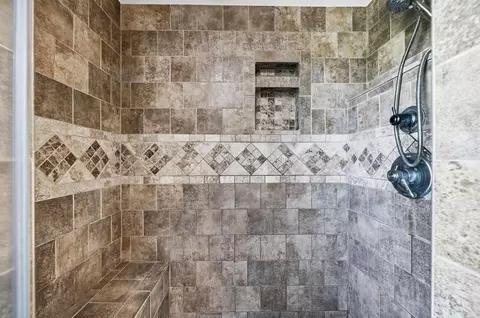 Bath - 17536 Carson Rd, Butler, OH 44822 photo 2 of 7