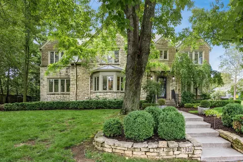 1920 Edgemont Rd, Columbus, OH 43212