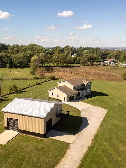 9157 Hagerty Rd, Ashville, OH 43103