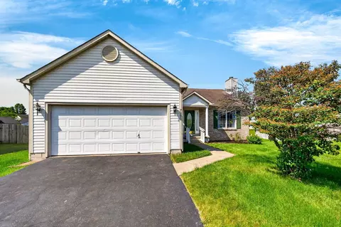 7981 Eurogrey Ct, Blacklick, OH 43004