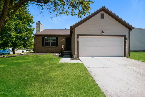 2274 Lockamy Ct, Grove City, OH 43123
