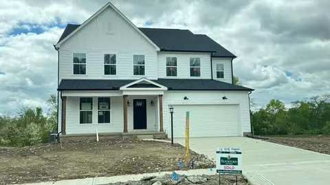 9398 Highlands Ave, Plain City, OH 43064