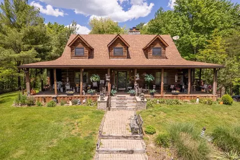 16472 Kreashbaum Rd, Rockbridge, OH 43149