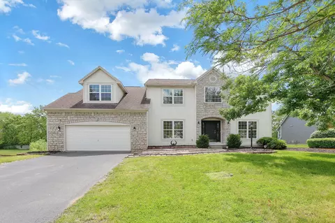 921 Mcmunn St, Pickerington, OH 43147