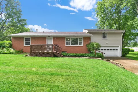1323 Eisenhower Ave, Mansfield, OH 44904