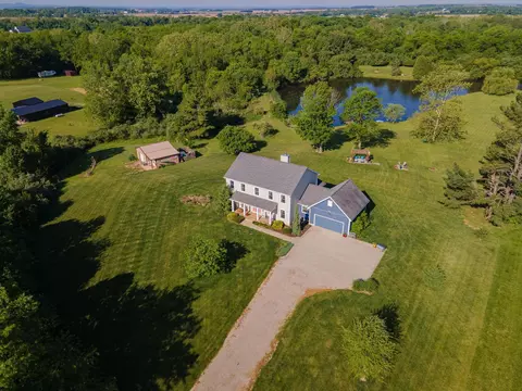 View/Area - 25885 Shoemaker Rd, Circleville, OH 43113 photo 7 of 21