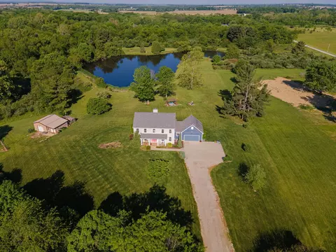 View/Area - 25885 Shoemaker Rd, Circleville, OH 43113 photo 19 of 21