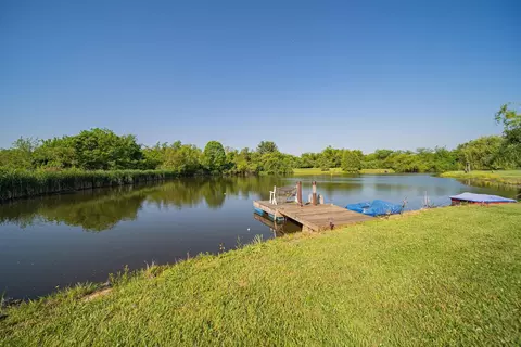 View/Area - 25885 Shoemaker Rd, Circleville, OH 43113 photo 2 of 21