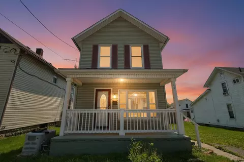 47 Jefferson St, Newark, OH 43055