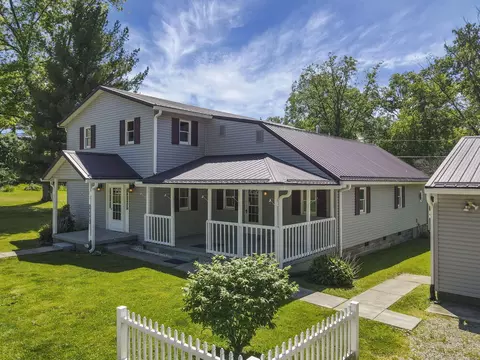 13423 Cedar Rd NE, Thornville, OH 43076