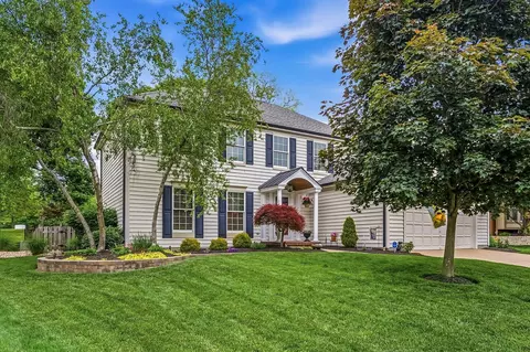 7691 Godfrey Cir, Reynoldsburg, OH 43068