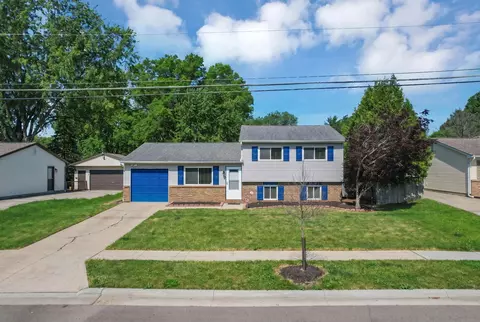 3609 Beckley St, Columbus, OH 43230