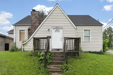 1303 E 22nd Ave, Columbus, OH 43211
