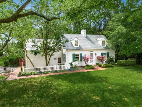 1085 Shady Lane Rd, Whitehall, OH 43213