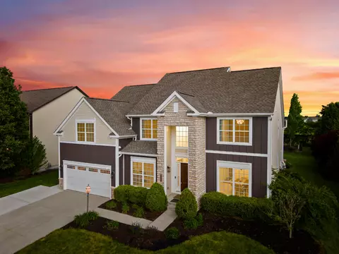 3930 Hickory Rock Dr, Powell, OH 43065