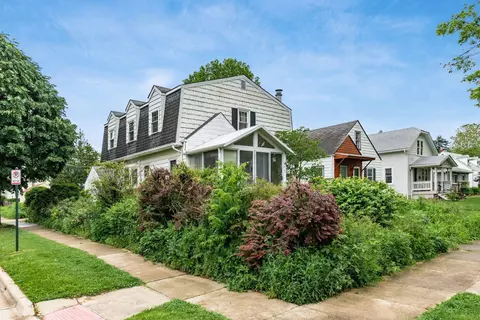 2748 Columbus Ave, Bexley, OH 43209