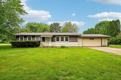 261 Pearl Ln, Pickerington, OH 43147