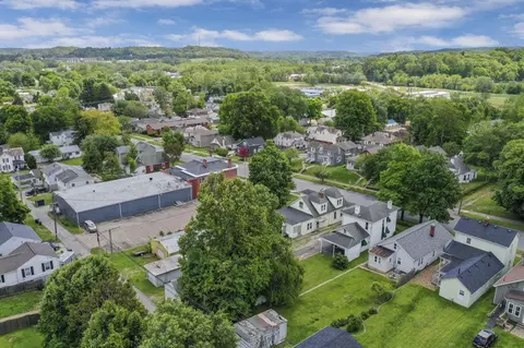 View/Area - 325 E Walnut St, Lancaster, OH 43130 photo 3 of 8