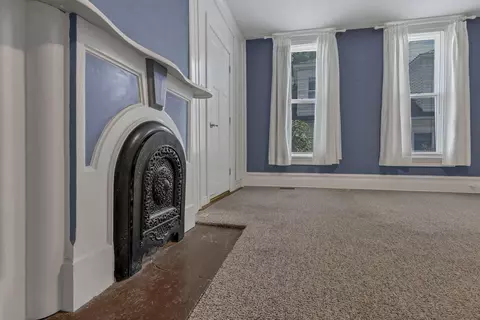 Bedroom - 325 E Walnut St, Lancaster, OH 43130 photo 1 of 6