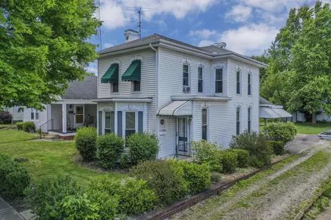 Exterior - 325 E Walnut St, Lancaster, OH 43130 photo 12 of 12