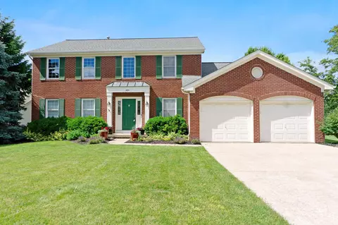 2051 Maxwell Ave, Lewis Center, OH 43035