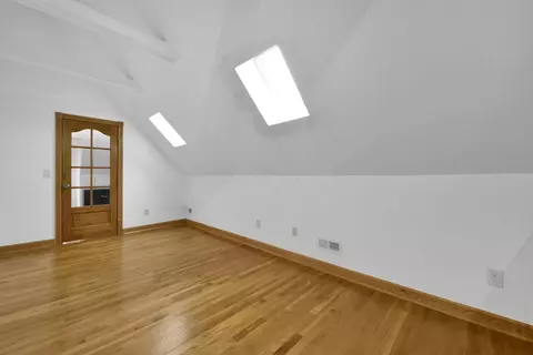 Bedroom - 29 E 2nd Ave, Columbus, OH 43201 photo 3 of 3