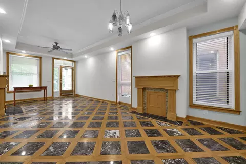 Living - 29 E 2nd Ave, Columbus, OH 43201 photo 2 of 4