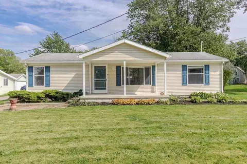 20903 Peoria Loop Rd, Raymond, OH 43067